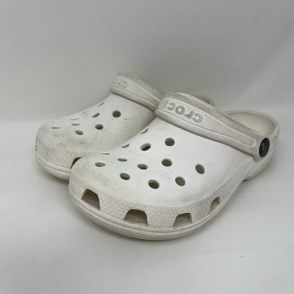 Crocs Classic Clogs White Youth Size C 13 Slip On Water Shoes Comfort Kids Boys